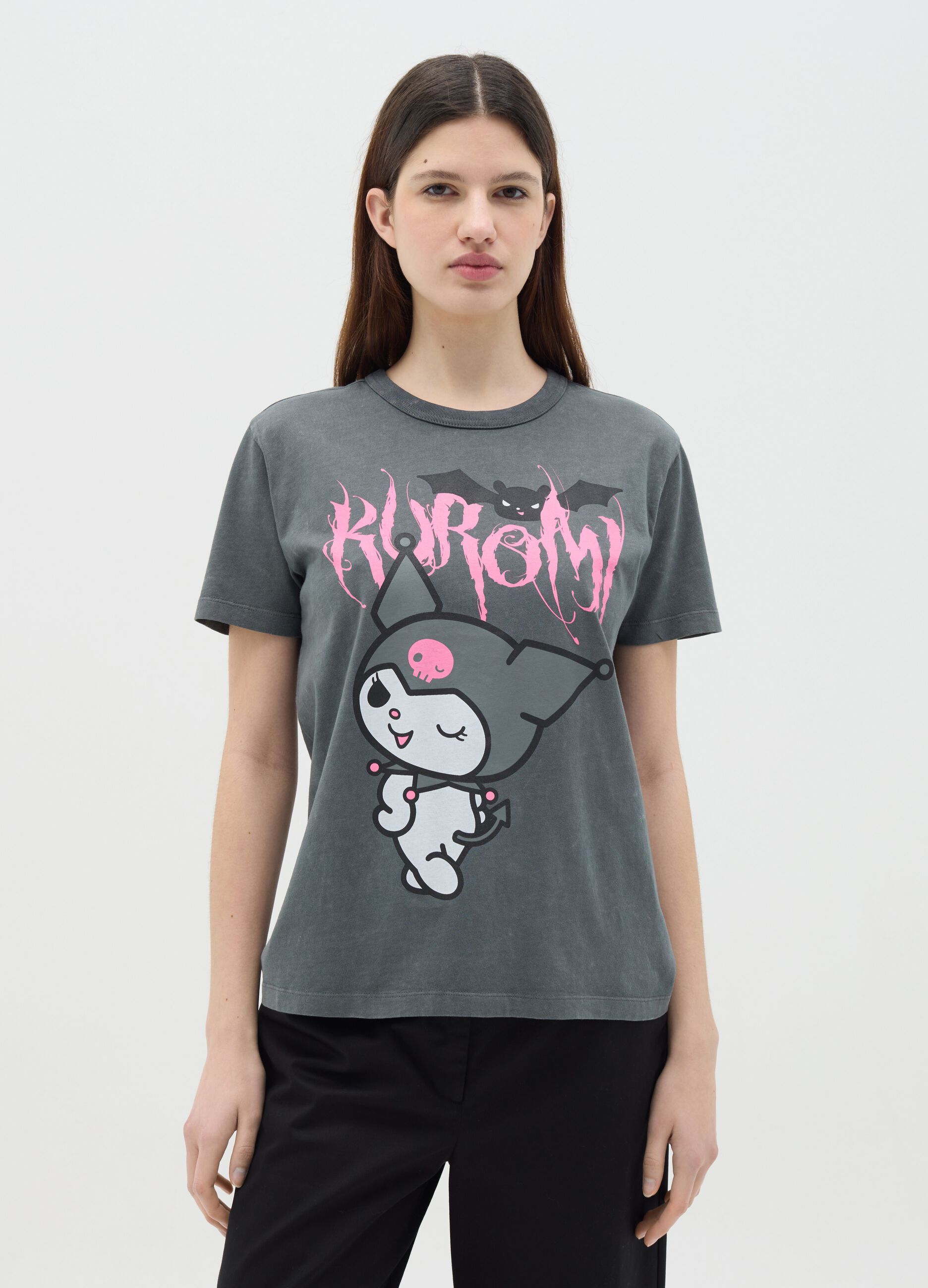 Black cotton T-shirt with Kuromi print
