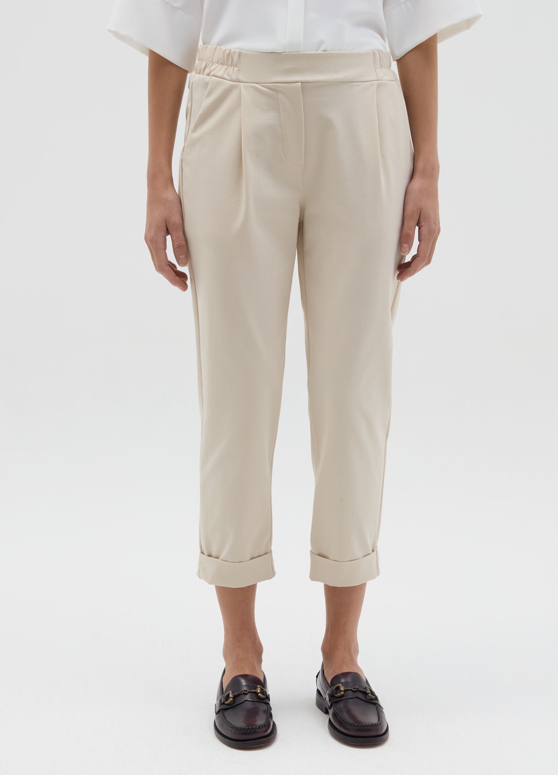 Cropped chino trousers with turn-ups