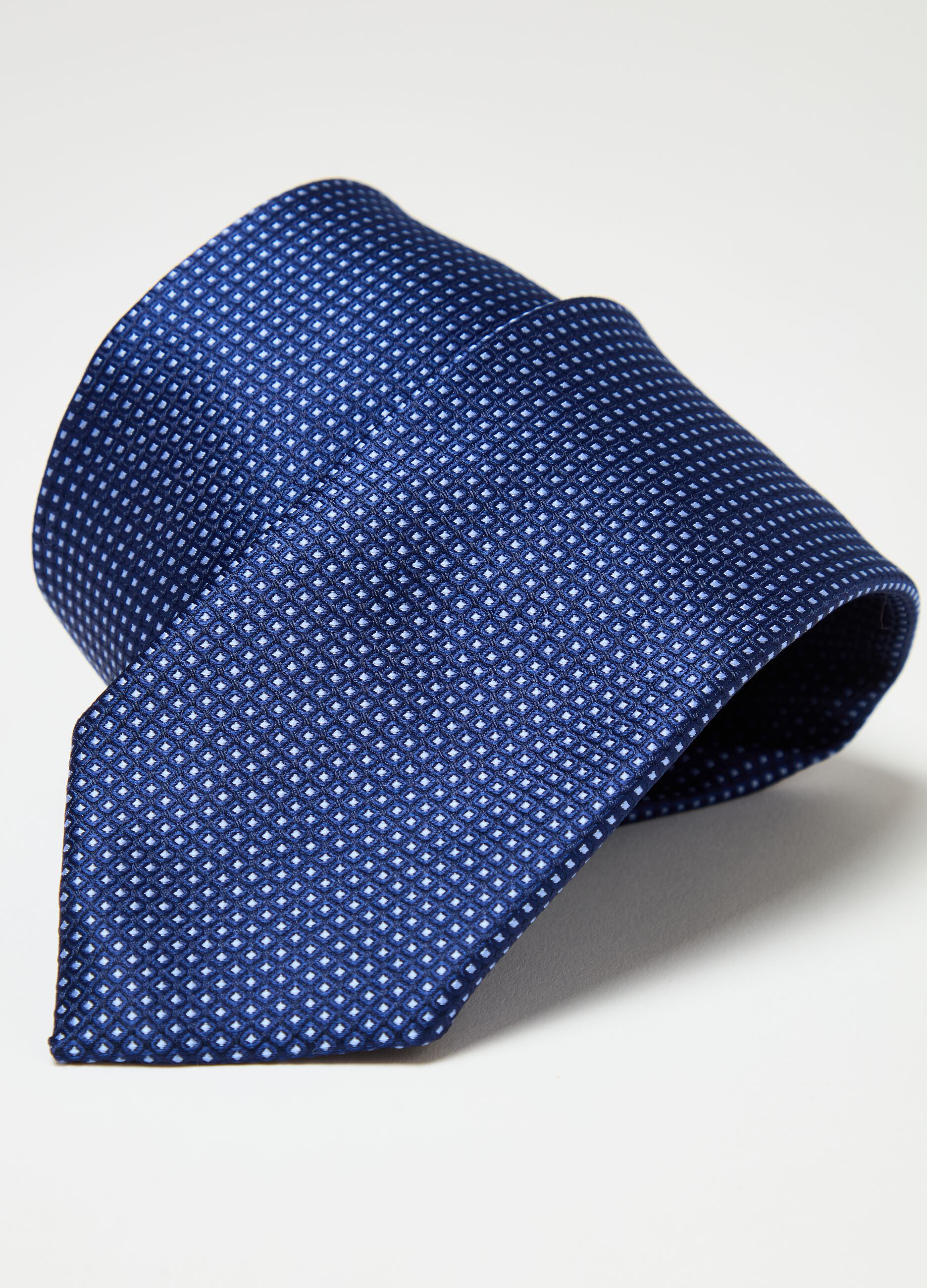 Tie with micro pattern