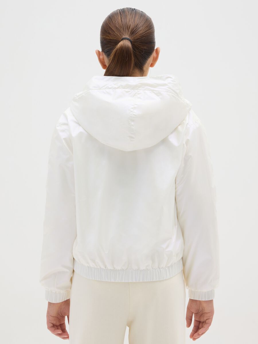 Girls' white regular fit jacket with hood_1