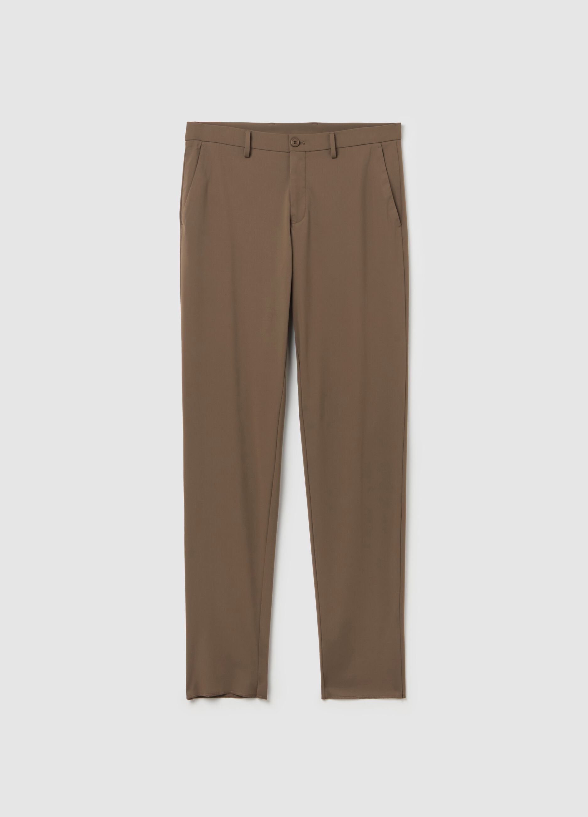 Pantalone chino in tessuto tecnico 