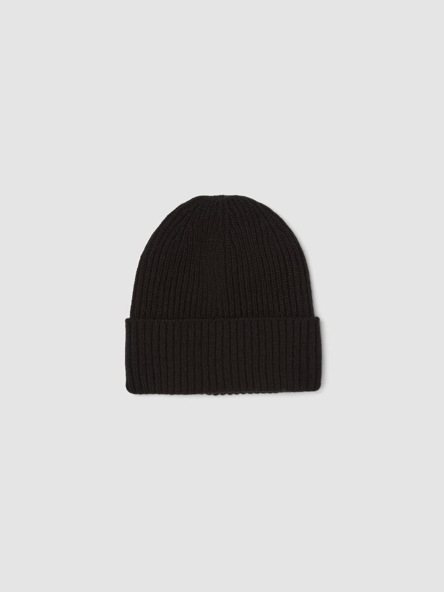 Black knitted beanie with turn-up cuff_0