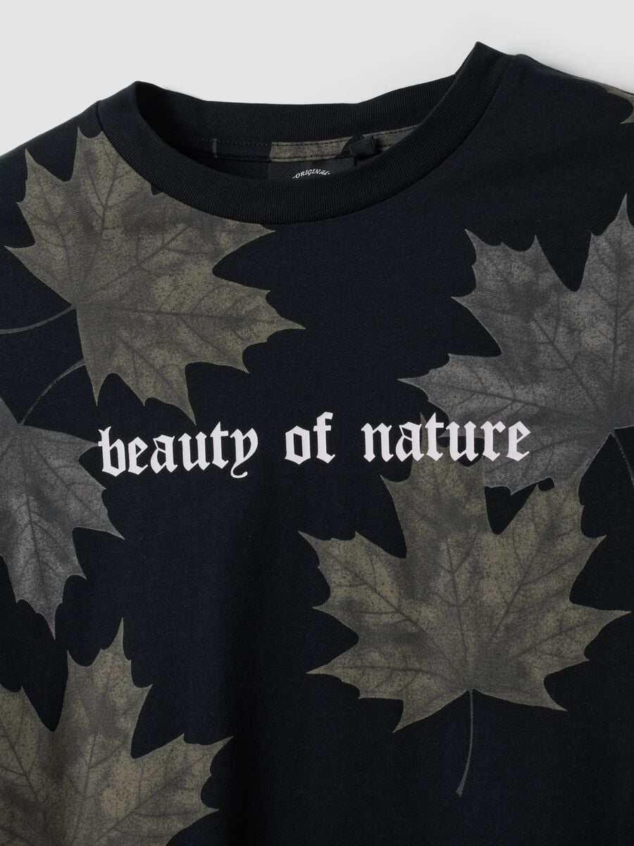 Black pure cotton T-shirt with "Beauty of nature" slogan_2