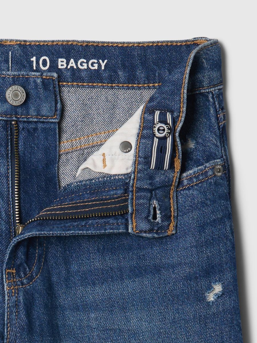 Baggy jeans with micro abrasions_2