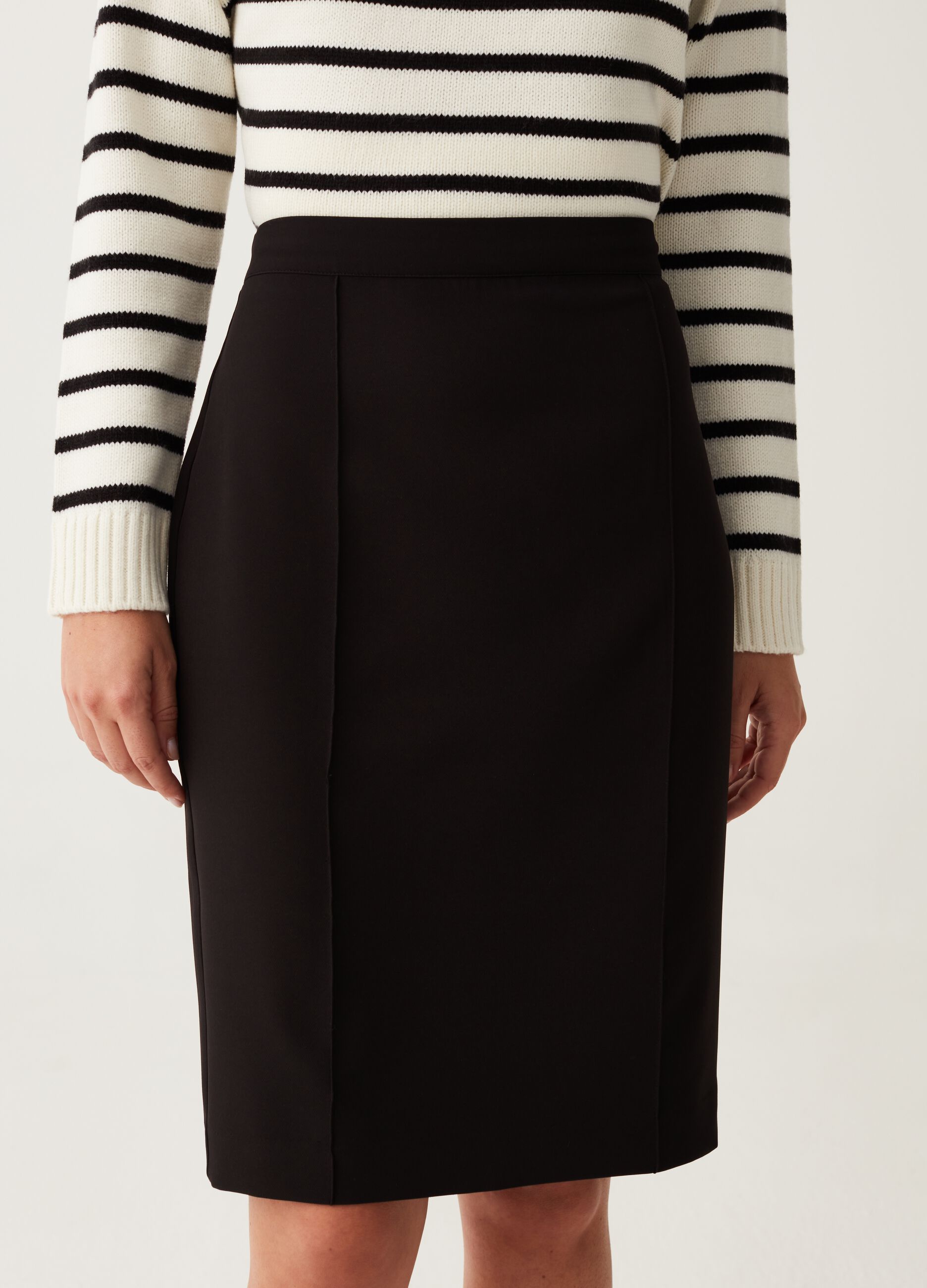 Midi pencil skirt with raised stitching