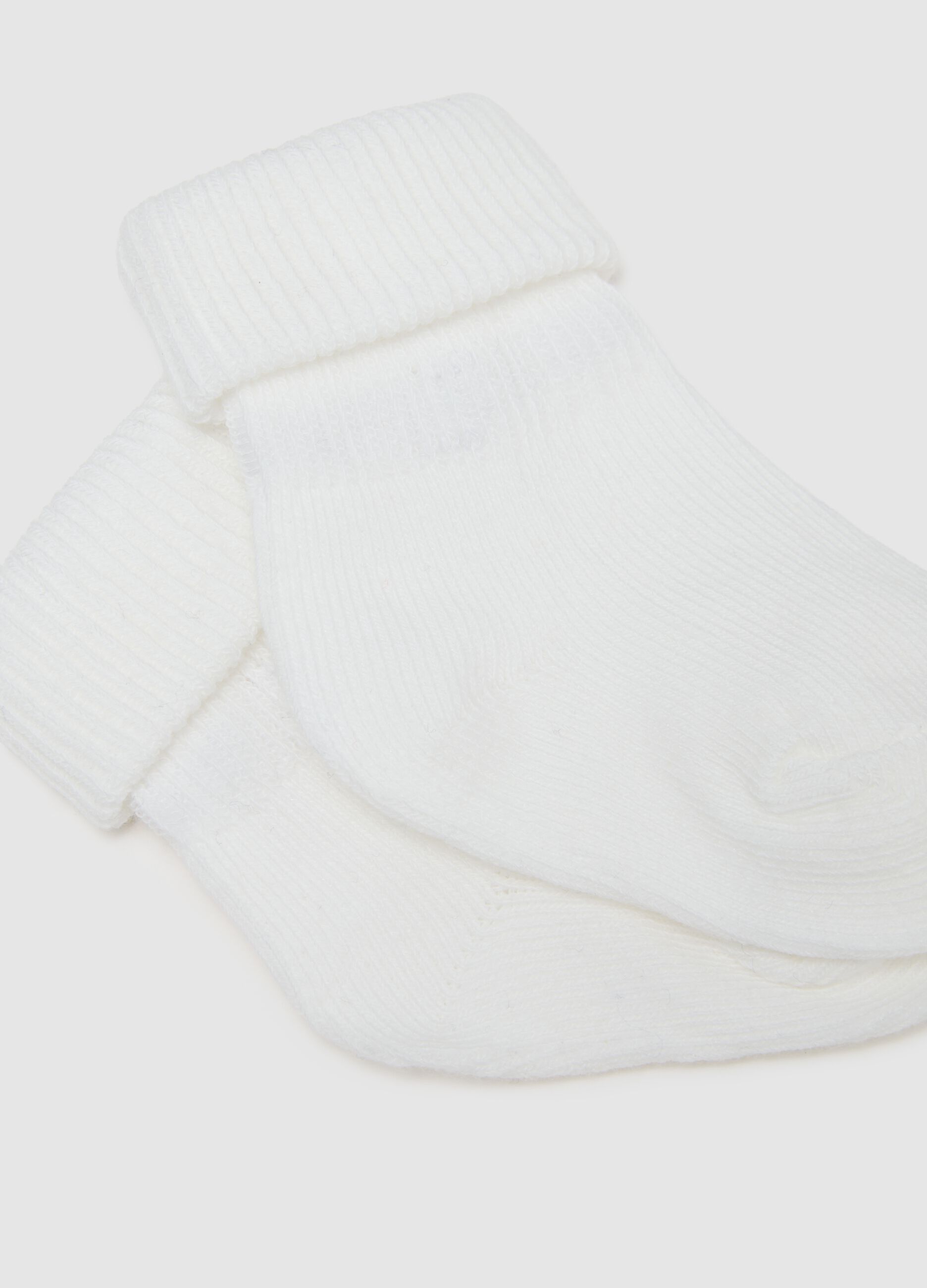 Set of three-pack newborn socks in multicolour cotton blend