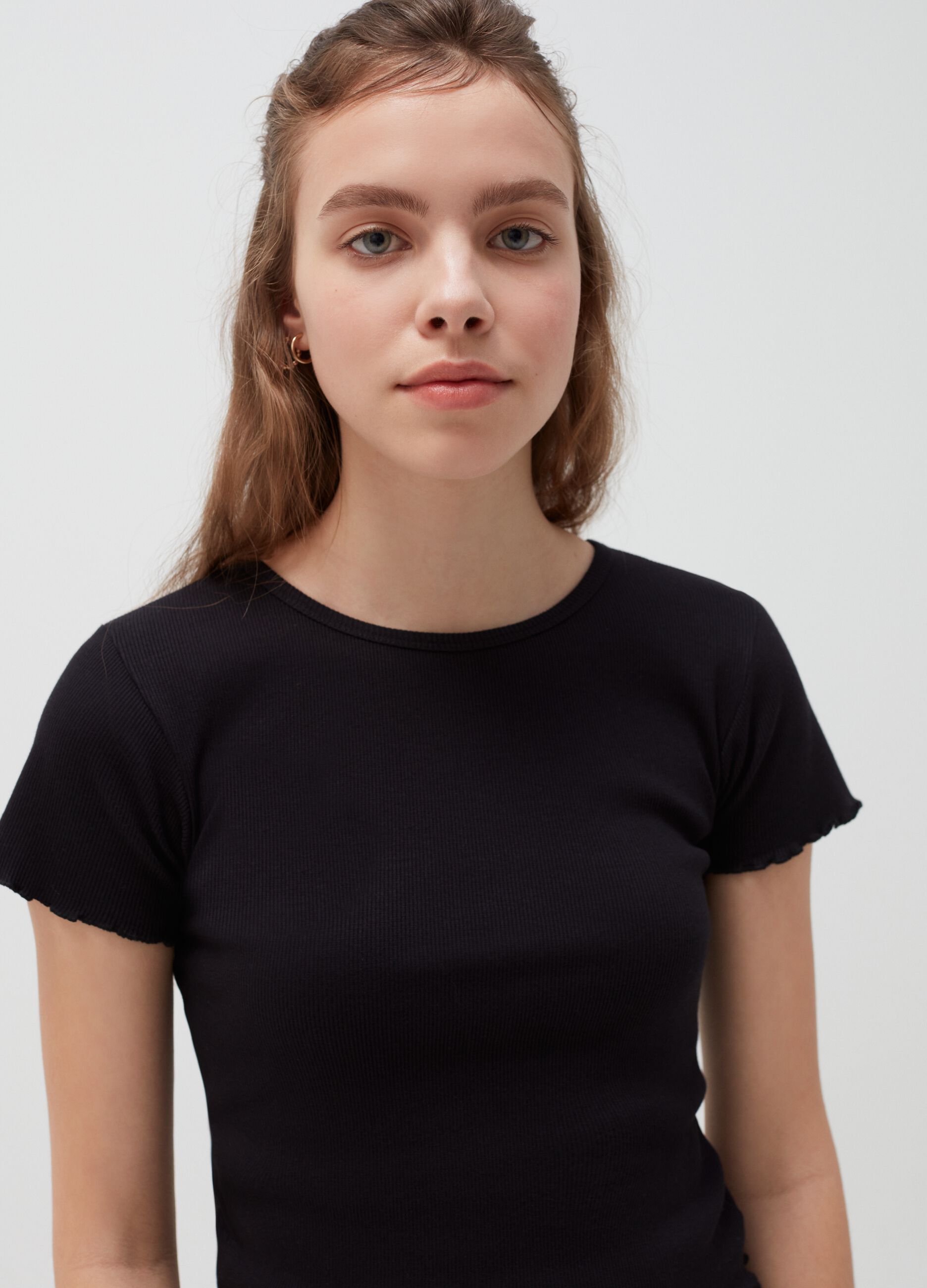 T-shirt a costina con profili ondulati Miss Kay_1