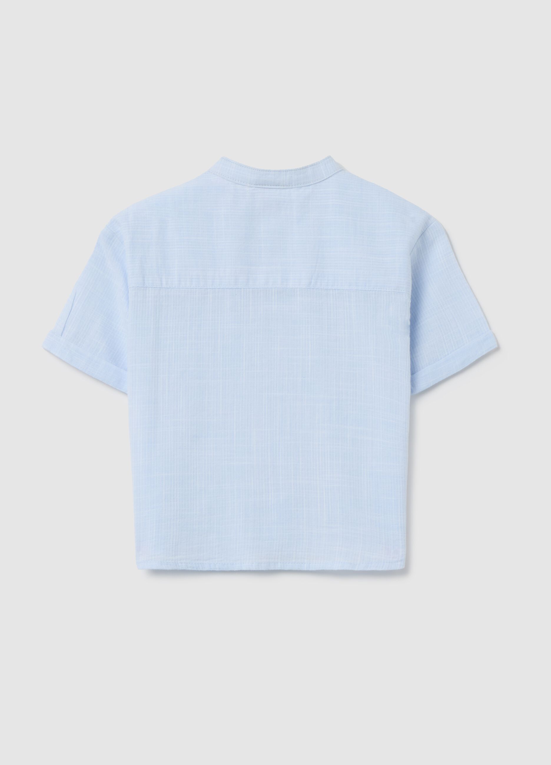 Camicia in cotone colletto coreana e tasca 