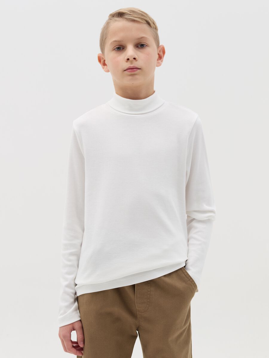 Cotton T-shirt with high neck_0