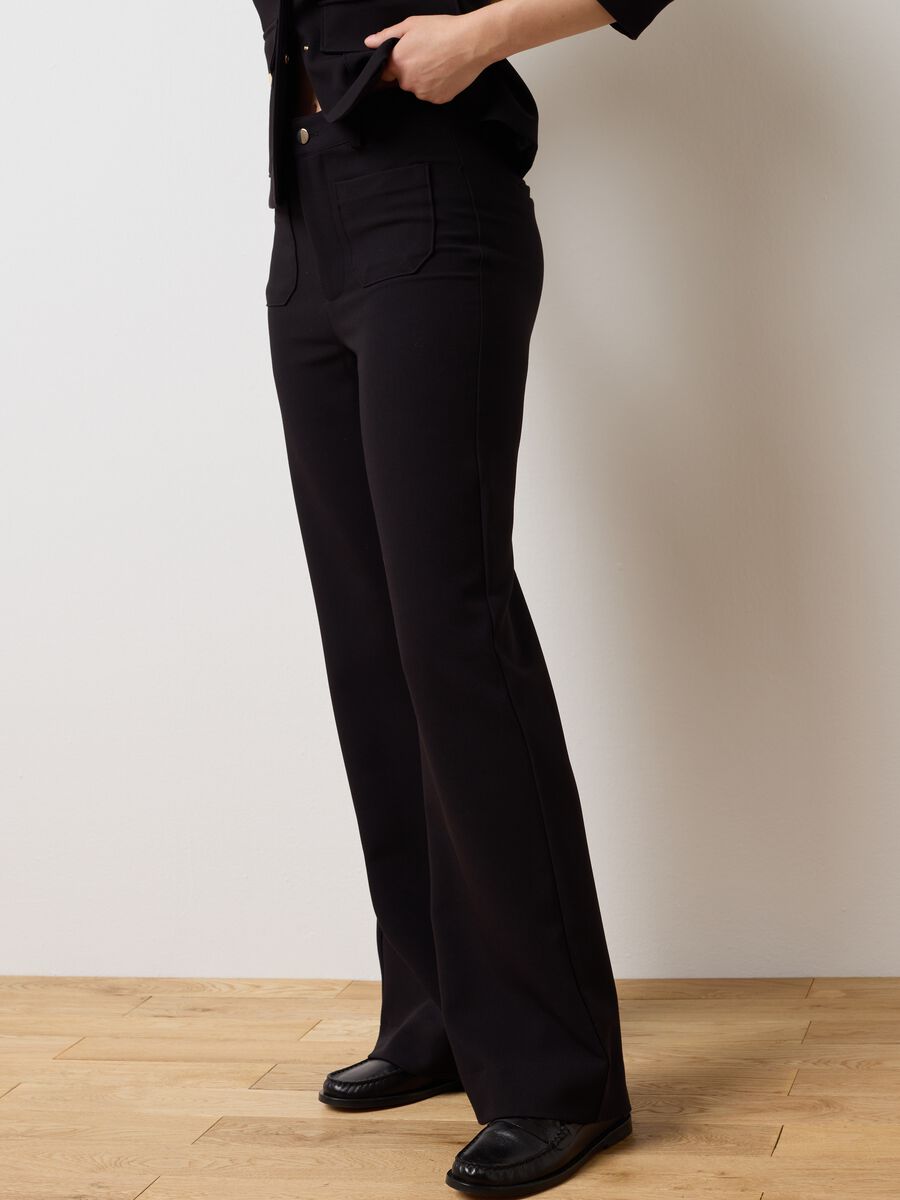 Pantaloni neri a gamba larga_3