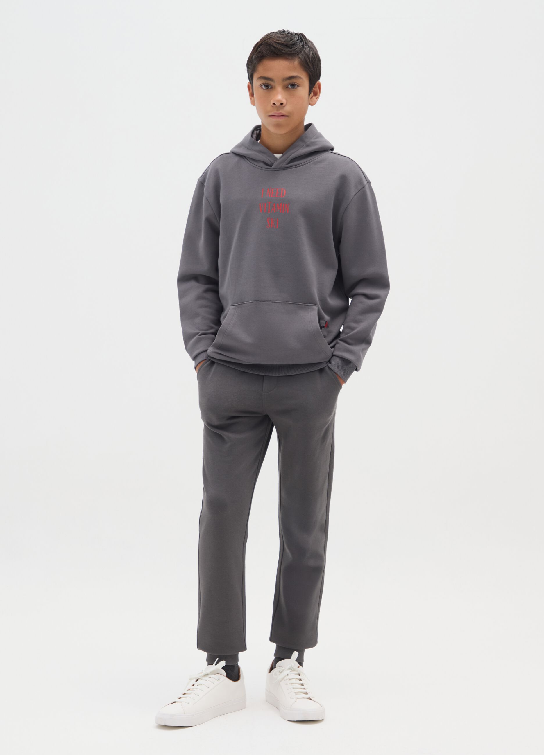 Boys' grey joggers in pure cotton regular fit with embroidery