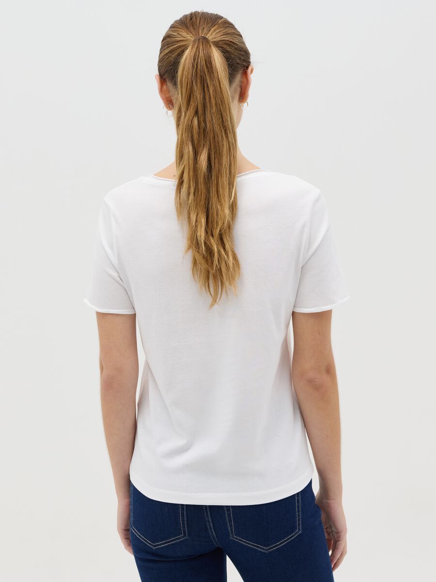 White organic cotton T-shirt with V neck_3