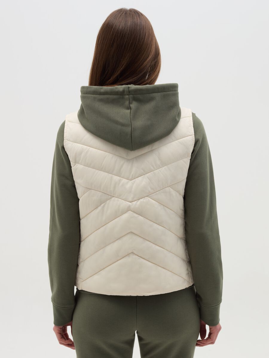 Full-zip ultralight gilet with high neck_2