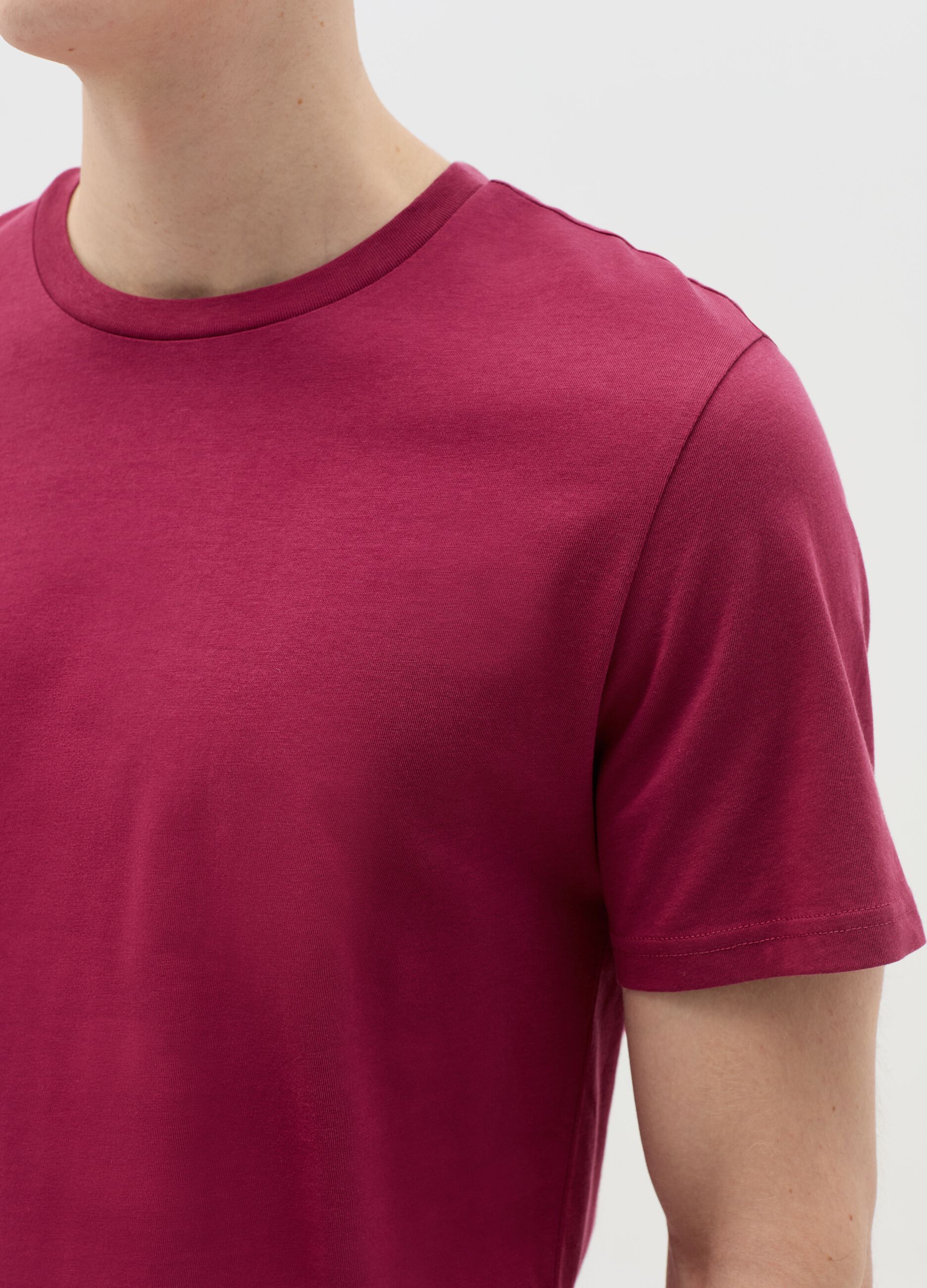 T-shirt regular fit in cotone 