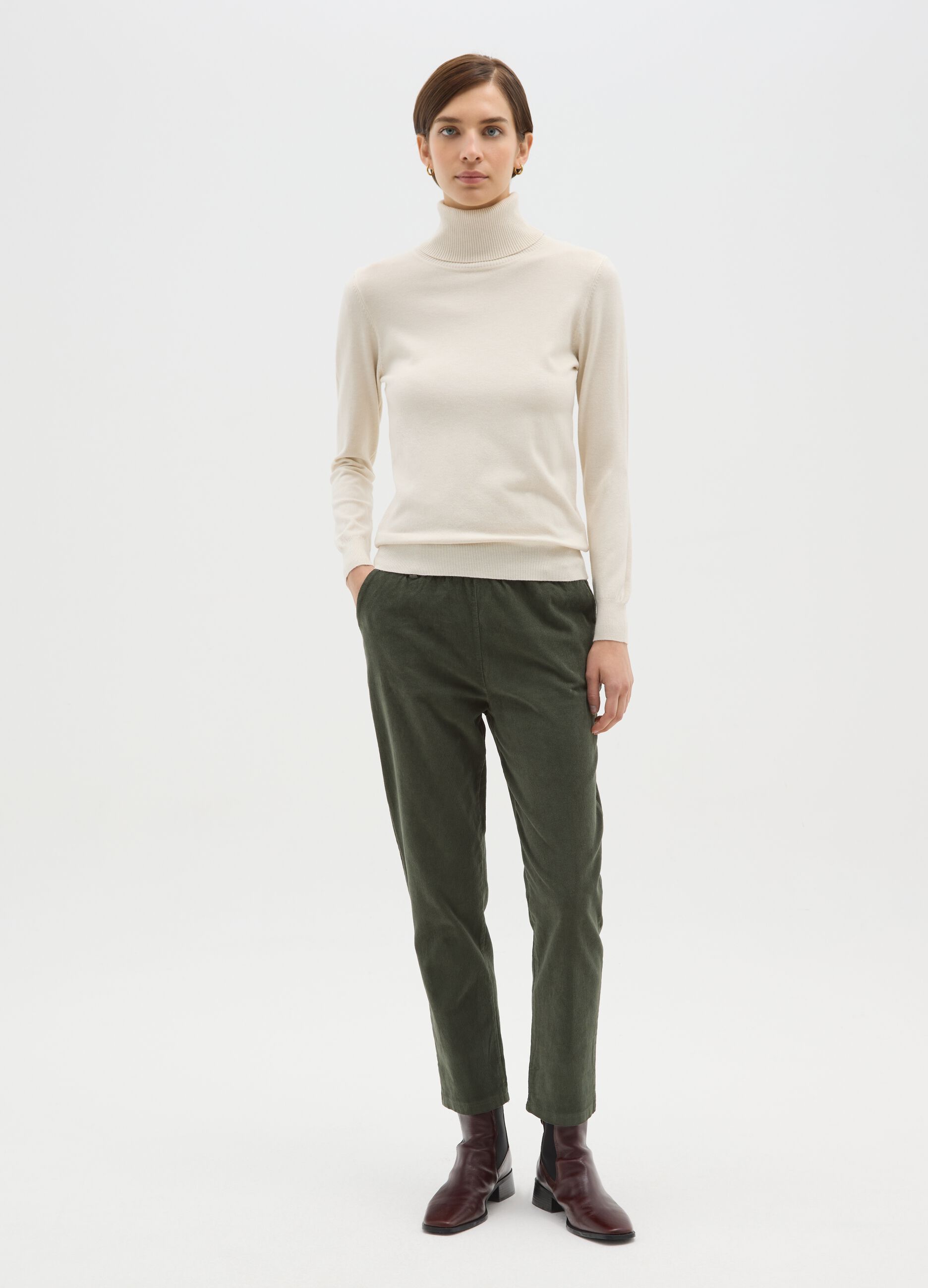 Green Stretch Cotton Regular Fit Trousers