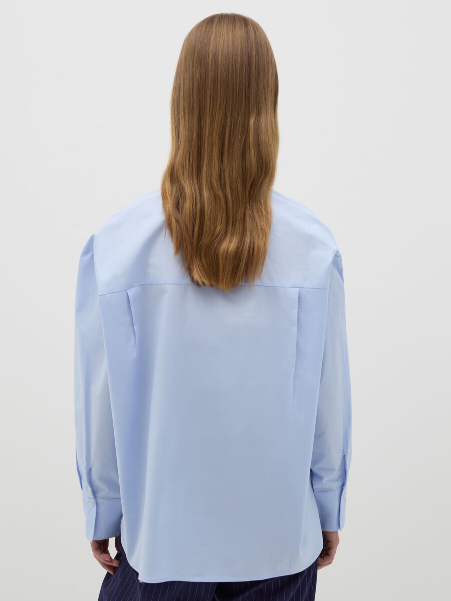 Relaxed-fit shirt with embroidered pocket_2
