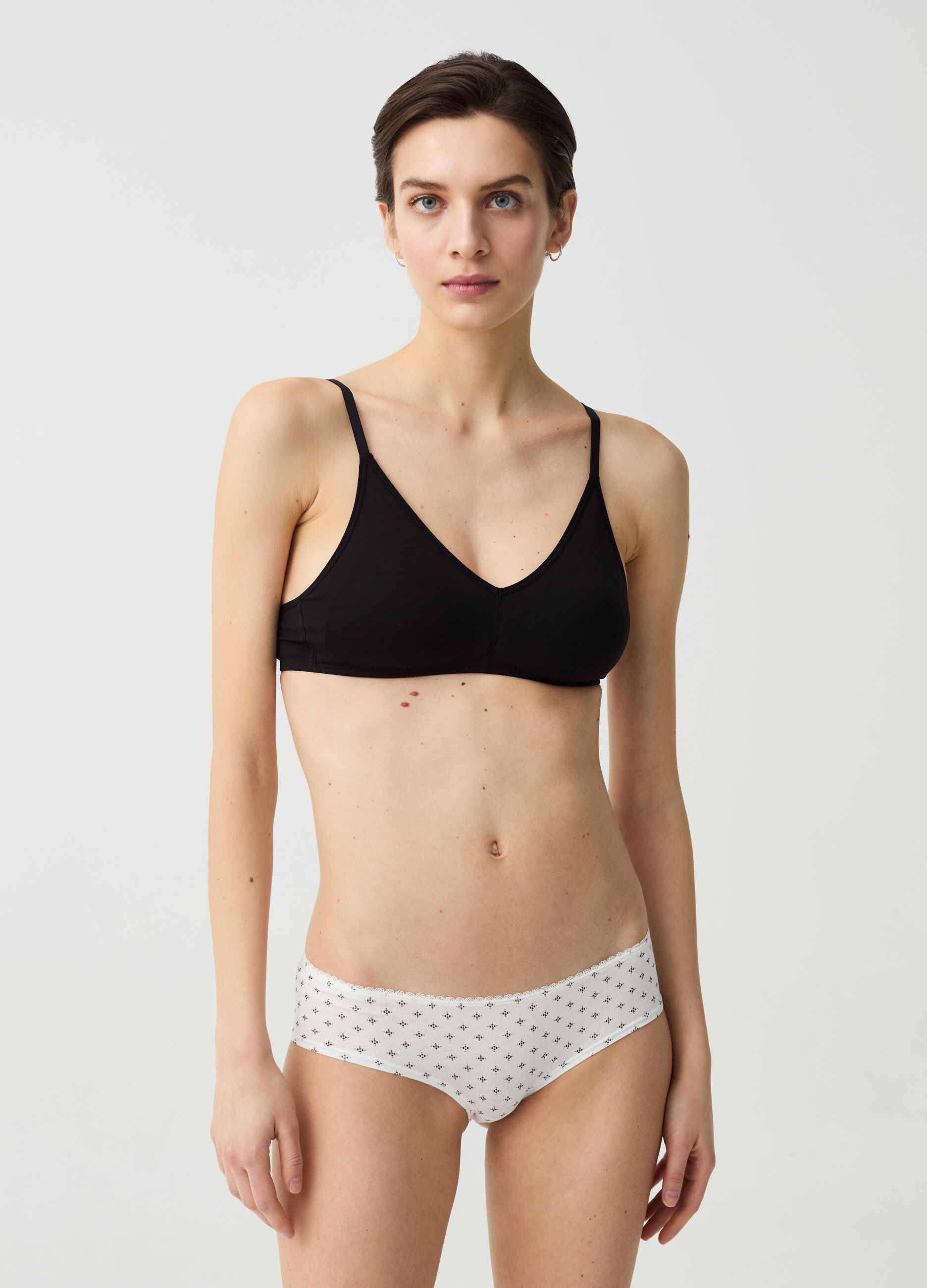 The Triangle bra in stretch organic cotton