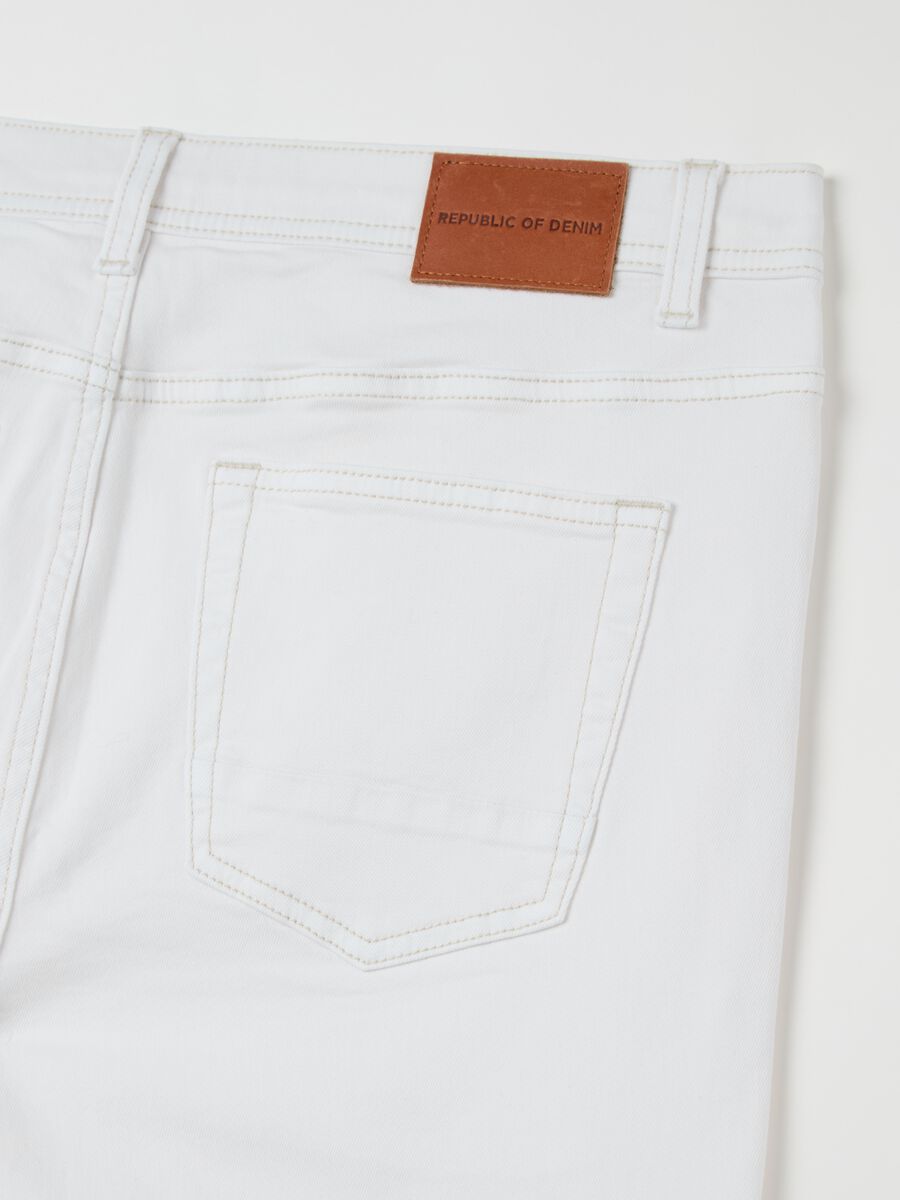 Skinny-fit jeans with five pockets_5