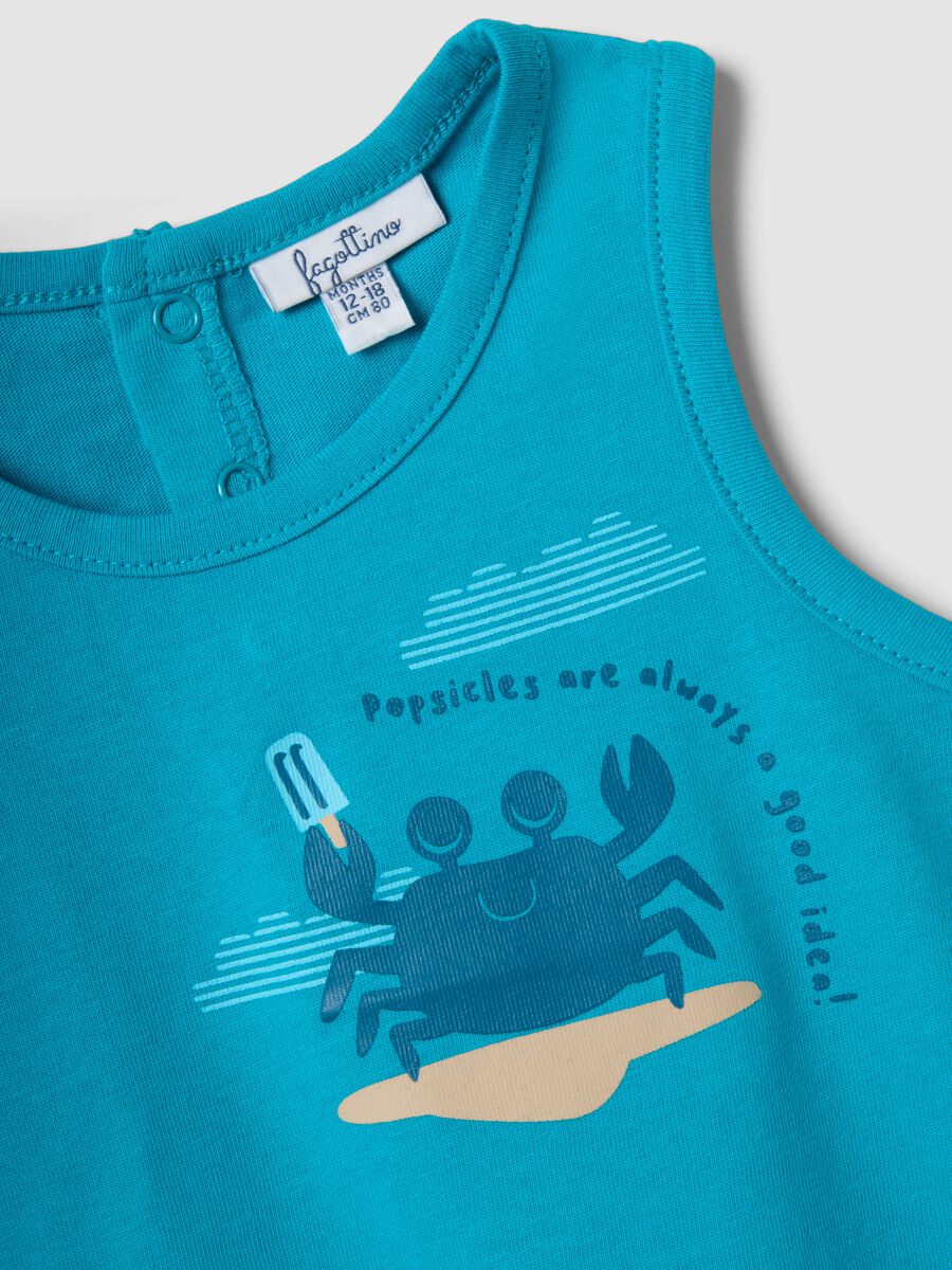 Boys&rsquo; sky-blue pure cotton vest, regular fit, with crab prints_2
