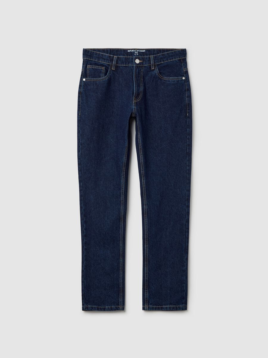 Slim-fit jeans with five pockets_4