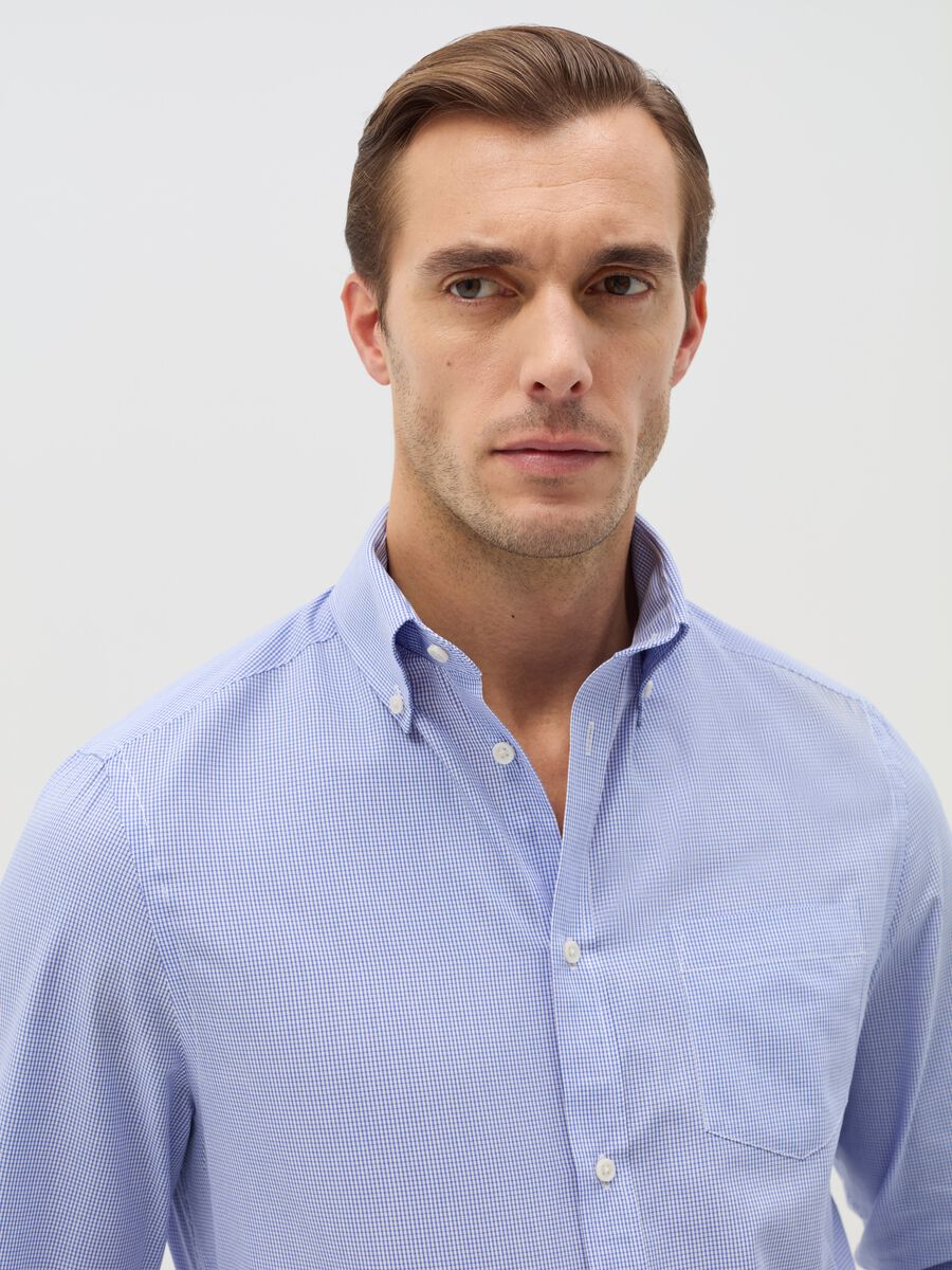 Regular-fit, easy-iron shirt with micro checks_1