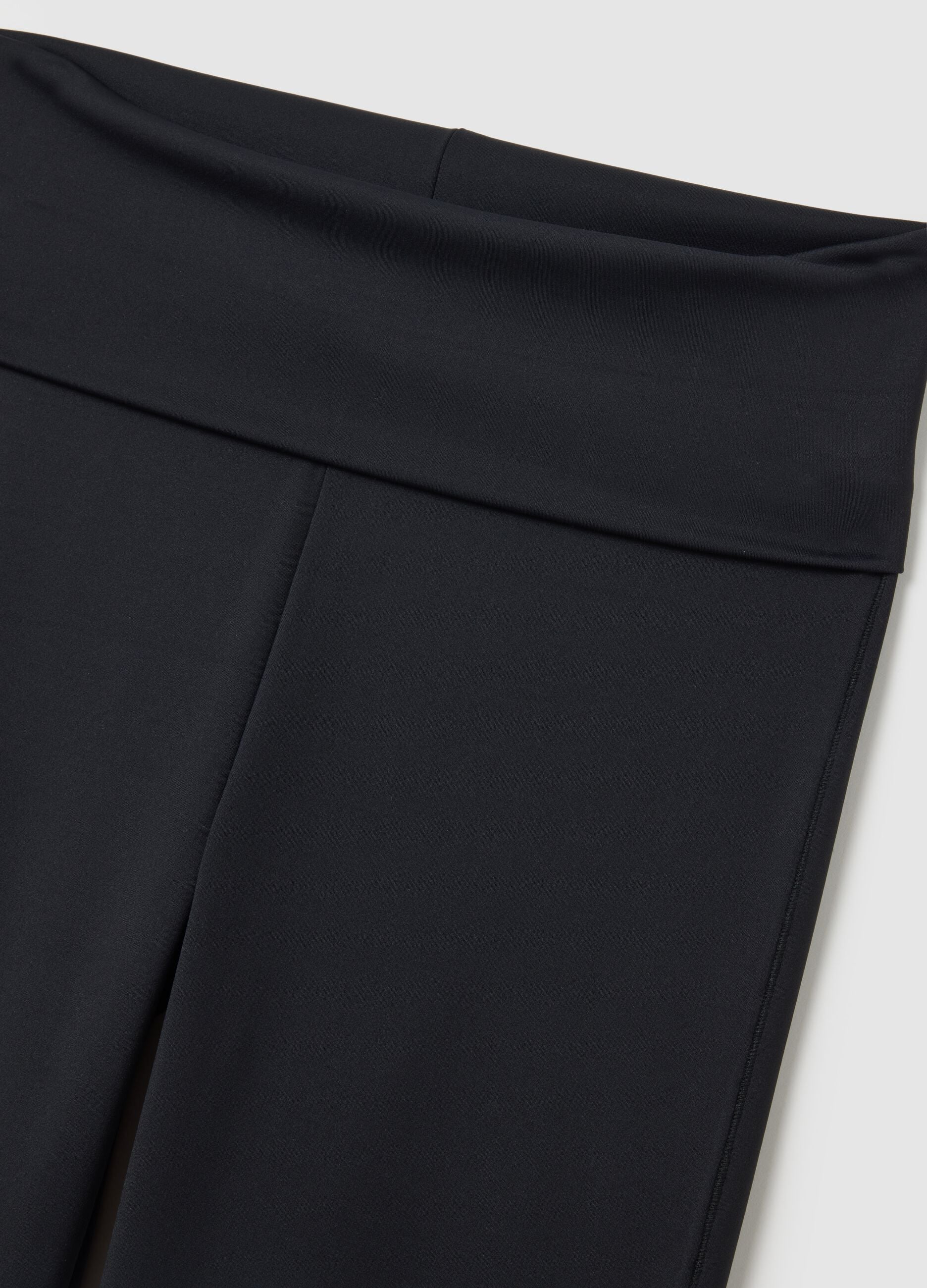 Technical Yoga Flare Pants Black
