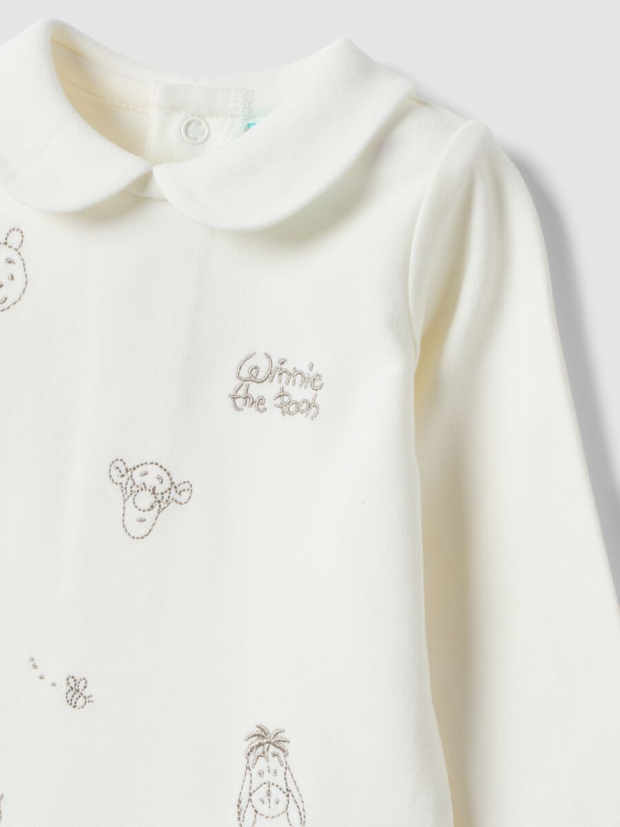 Body bianco in puro cotone organico con colletto e fantasia Winnie The Pooh_2