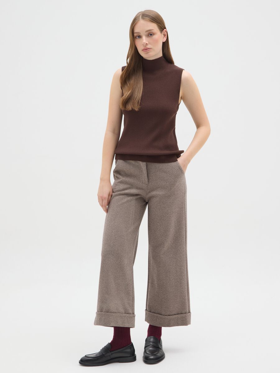 Pantaloni marroni regular fit con vita elasticizzata_0