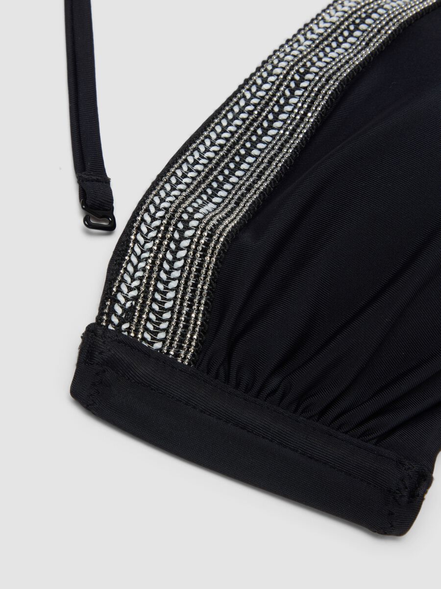 Top bikini a fascia in tessuto elasticizzato nero con perline_5