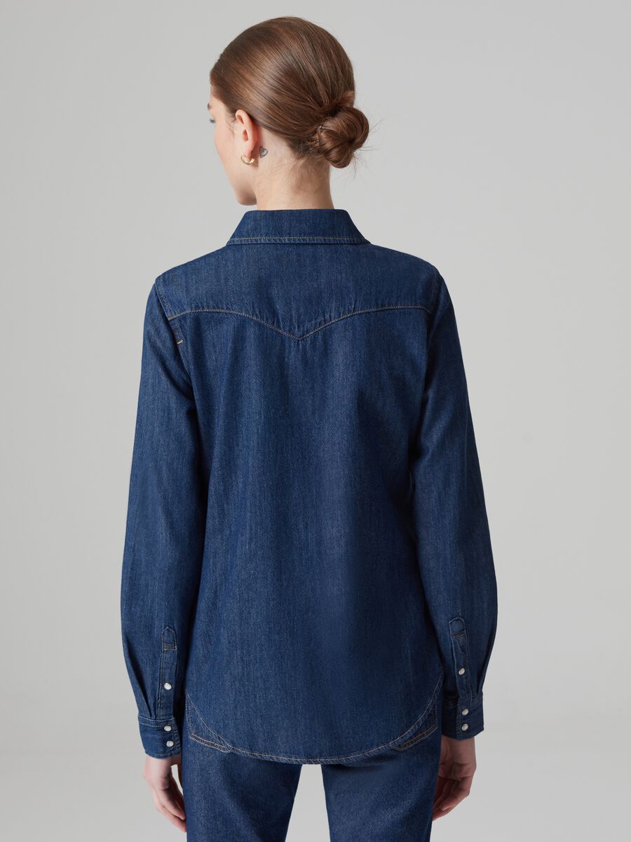 Camicia western in denim con bottoni perlati_2