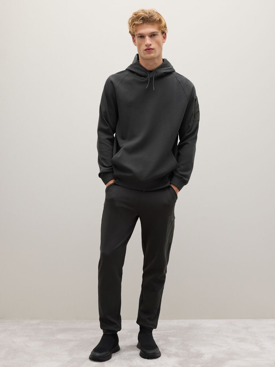 Green cotton blend trousers with regular fit_0