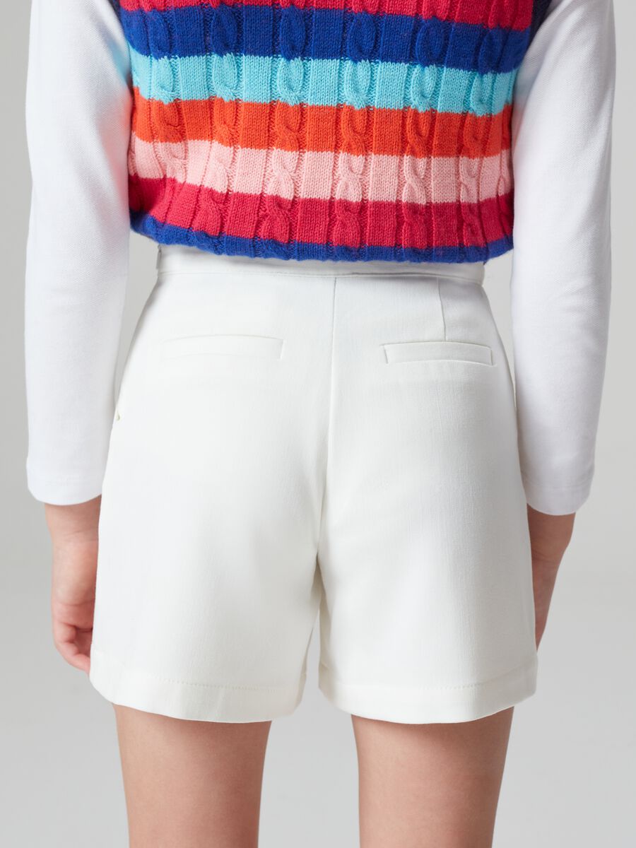 Shorts con bottoni alla marinara_2