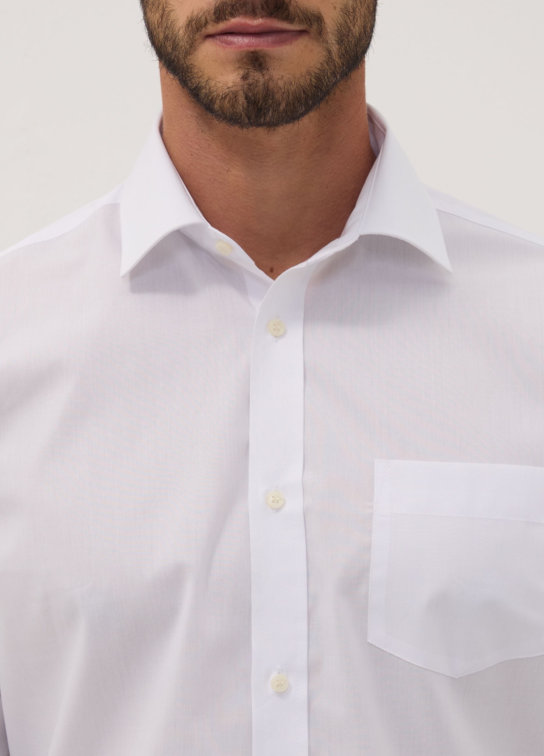 Camicia bianca regular fit con collo classico easy iron
