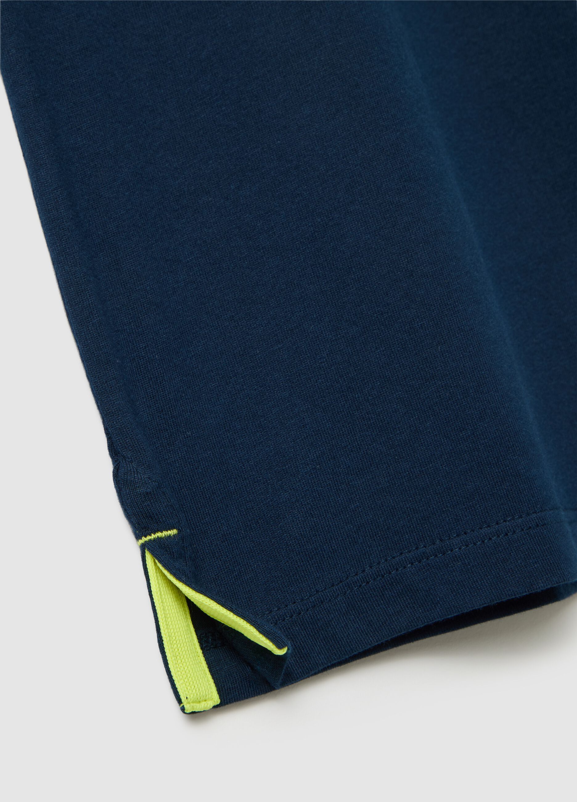 Men's pure cotton dark blue regular fit t-shirt with neon details