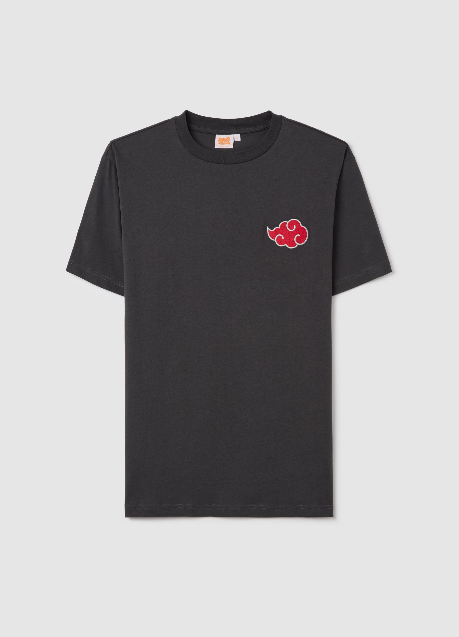 Black T-shirt with Itachi Uchiha print