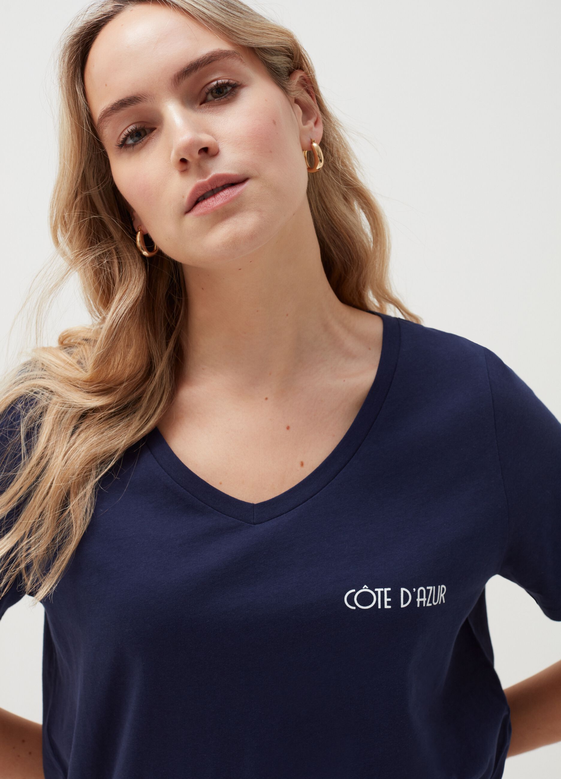 T-shirt in cotone con stampa Curvy MYA_1