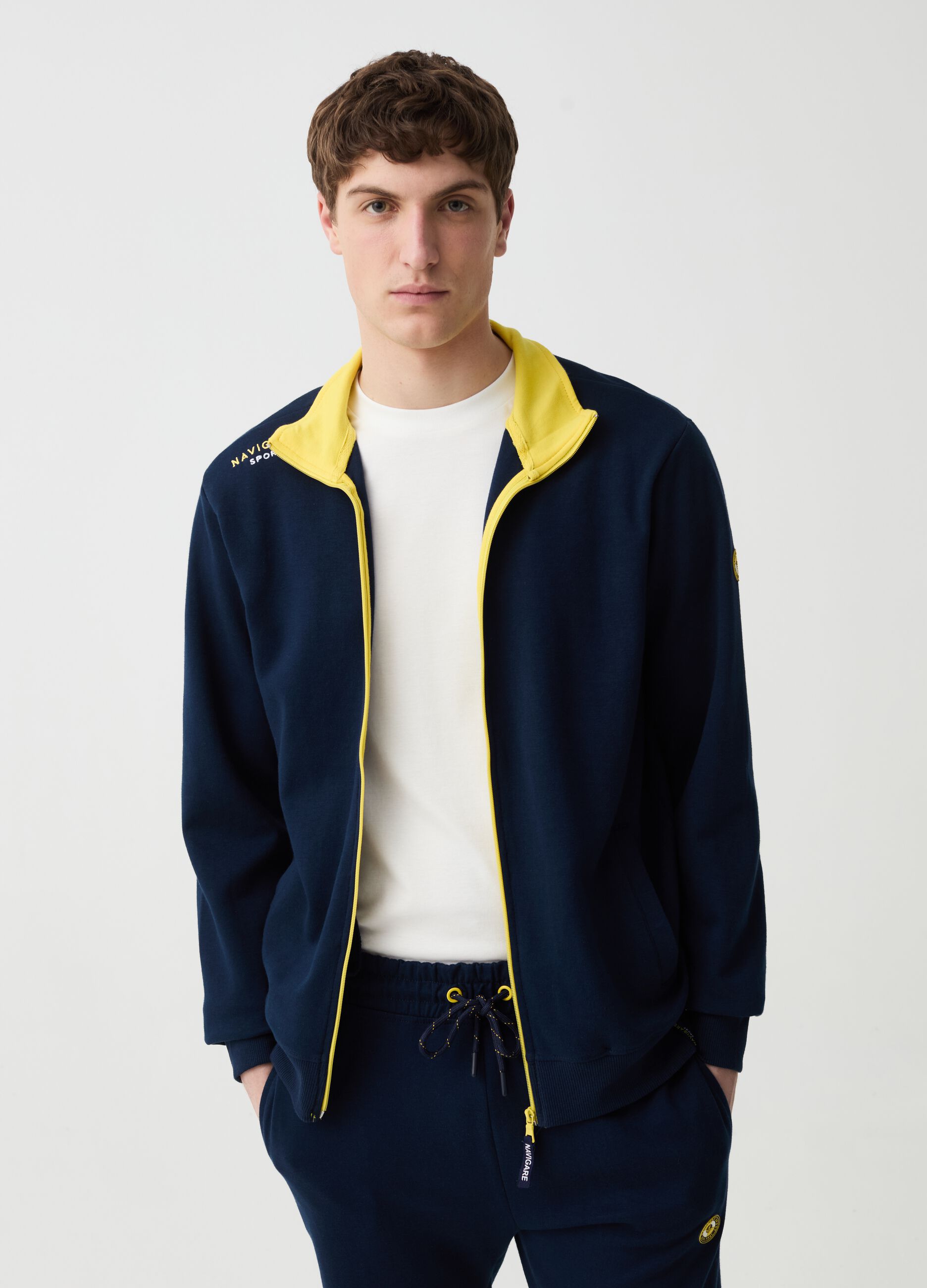 High neck, full-zip with Navigare Sport embroidery