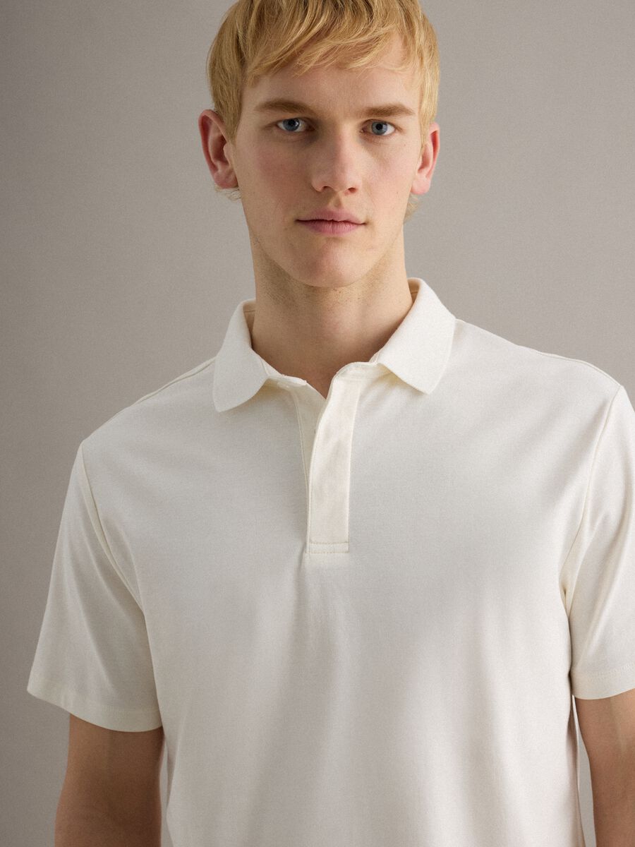 White short sleeve polo in pure cotton regular fit_0