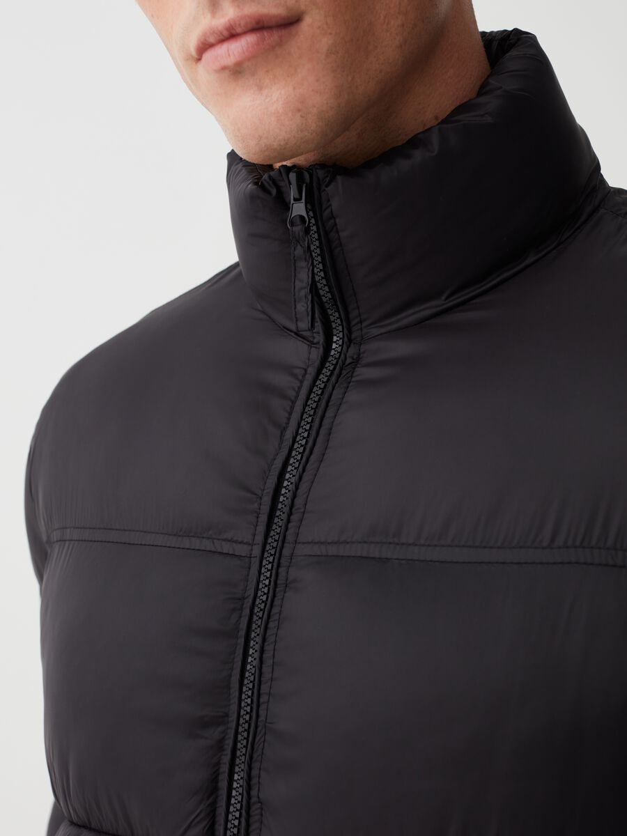 Piumino full-zip trapuntato a collo alto_3