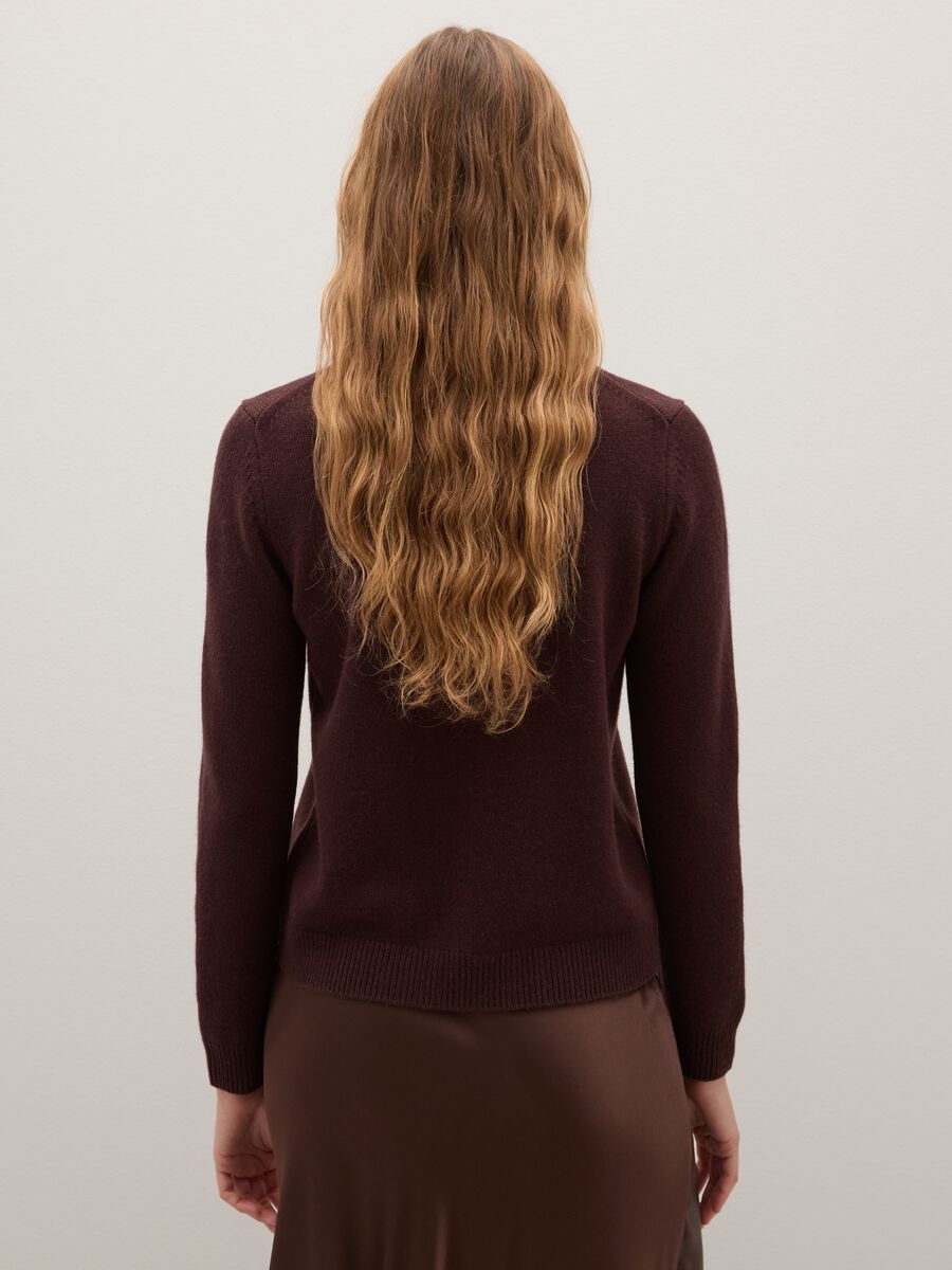 Maglione marrone in lana e cashmere_3