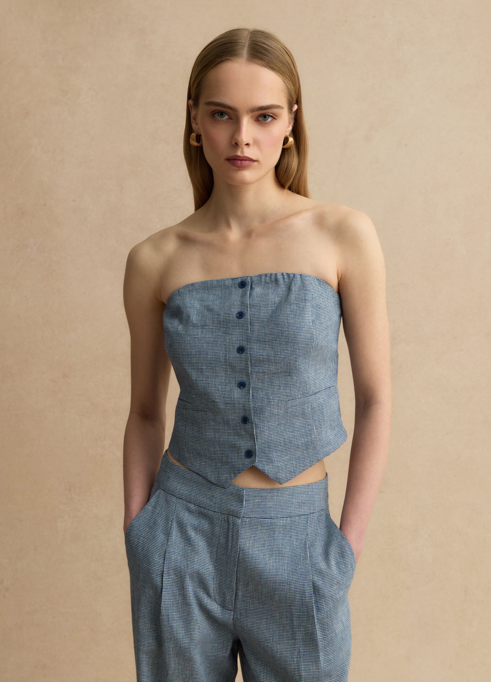 Slim-fit white and blue checked linen-blend corset