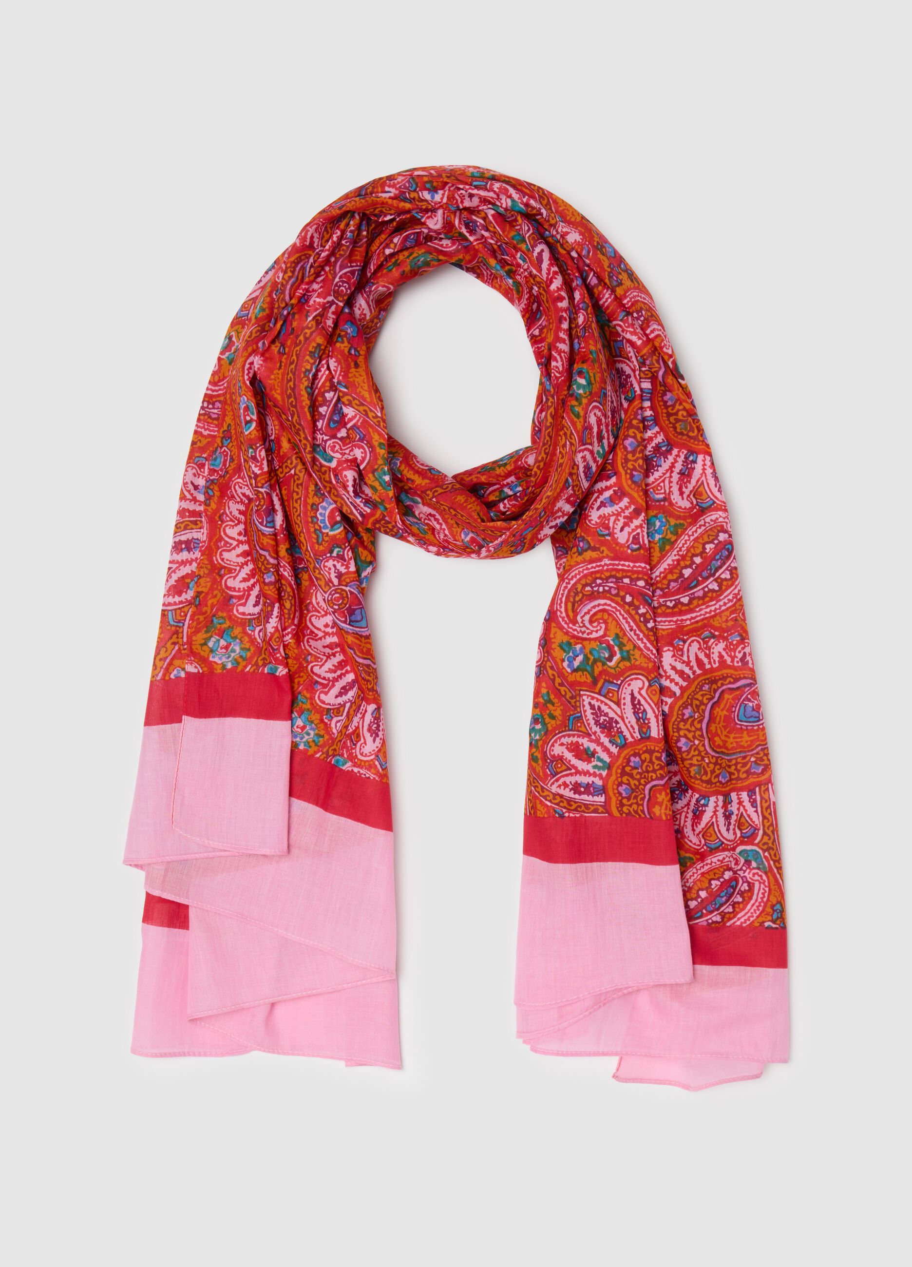 Pink scarf with cashmere motif