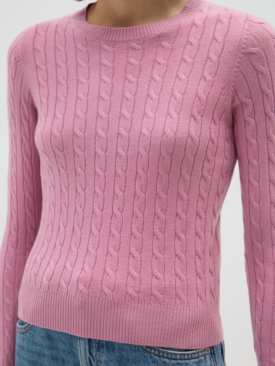 Pink pullover with round neckline_3