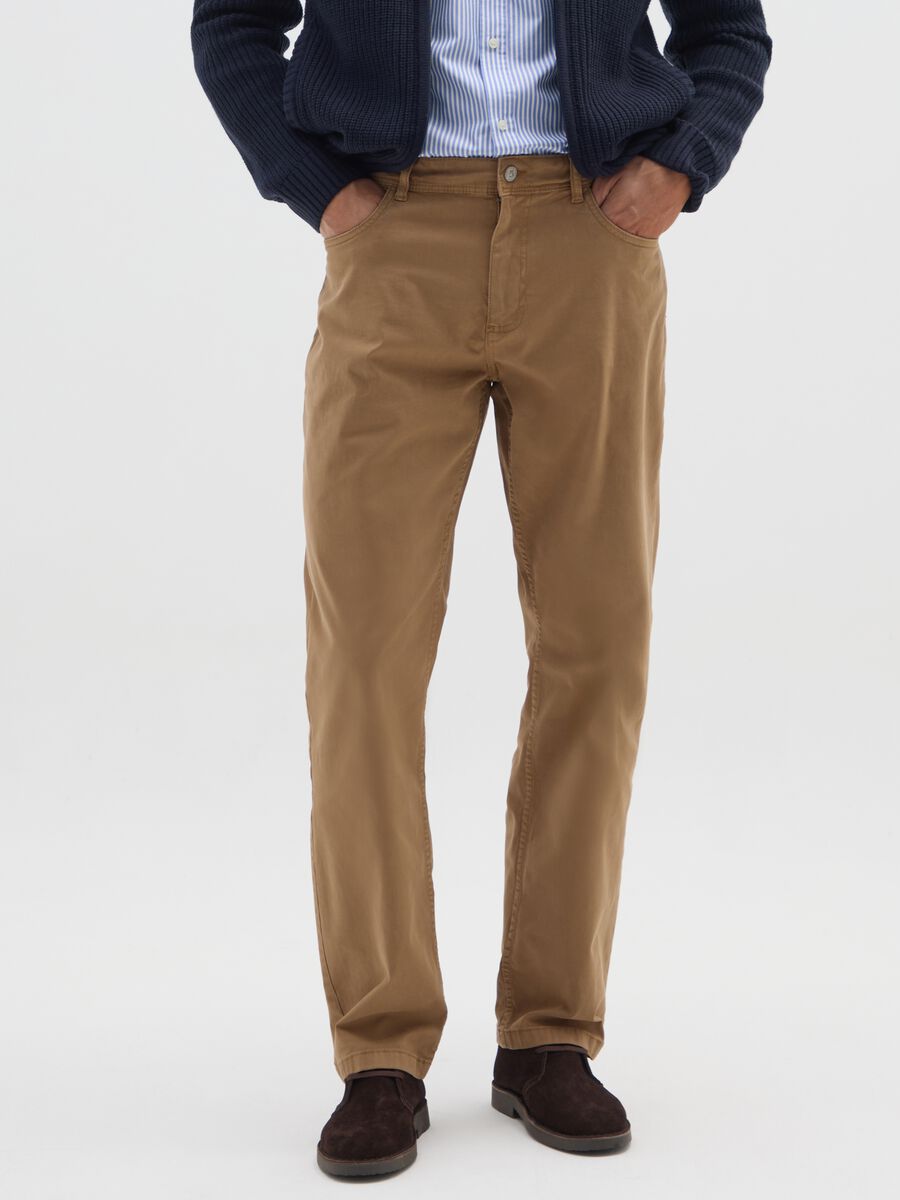 Brown stretch cotton trousers with regular fit_1