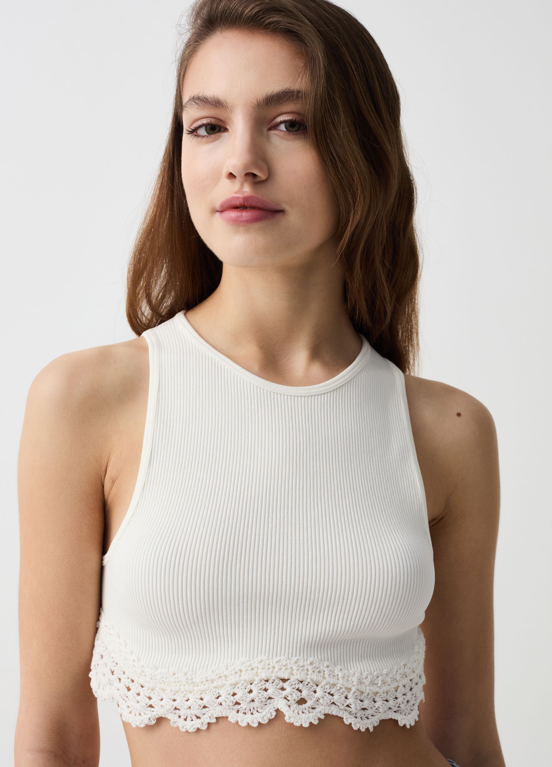 Ribbed crop top with crochet insert