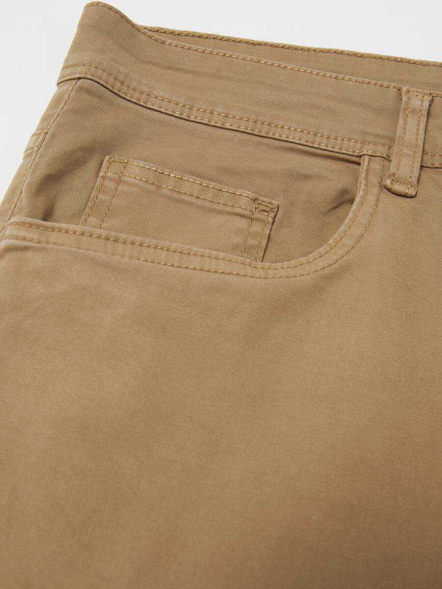 Regular-fit trousers with five pockets_5