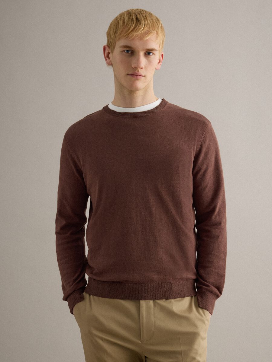 Pullover girocollo in cotone e lino marrone regular fit_1