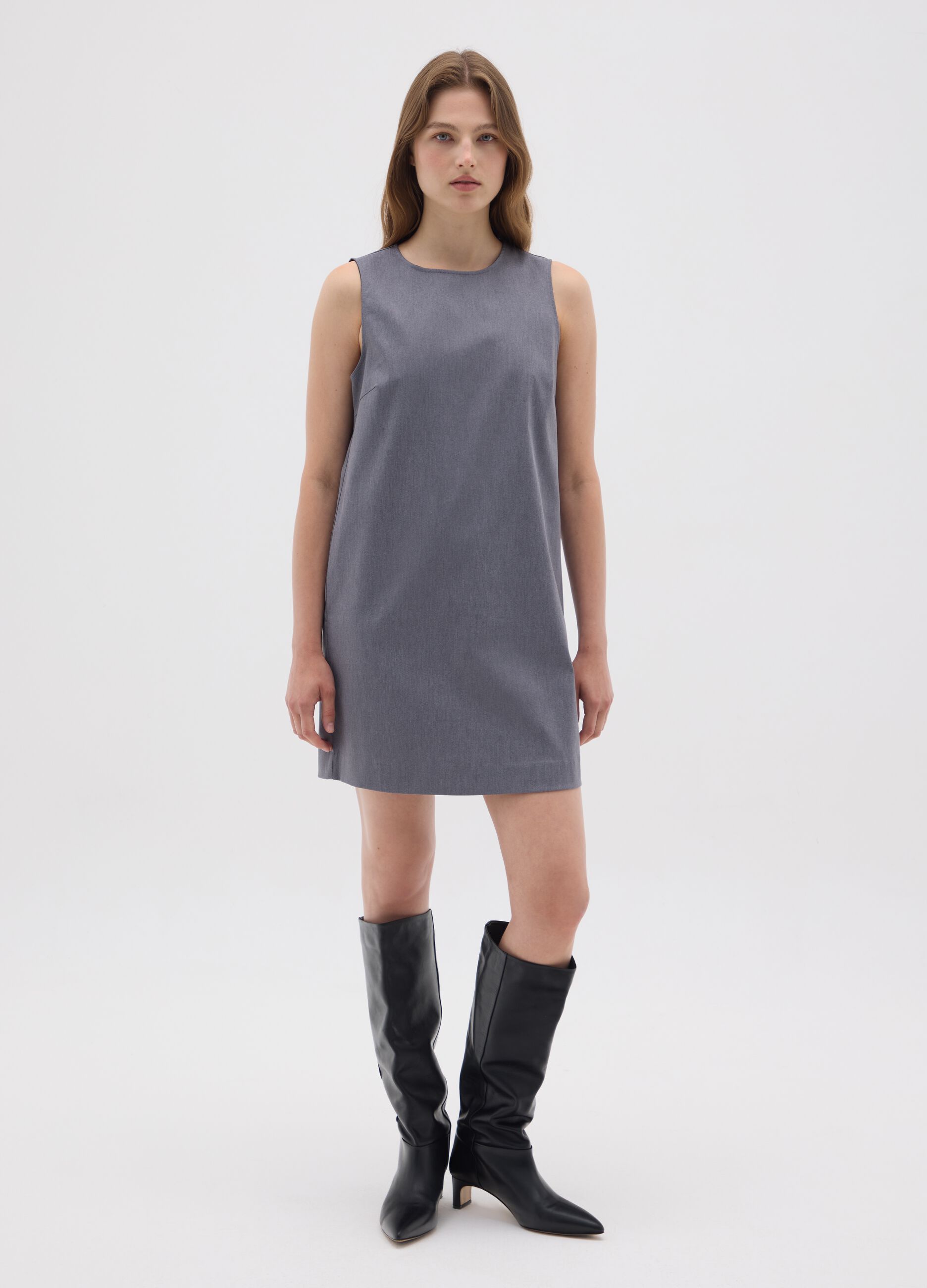 Abito da donna grigio