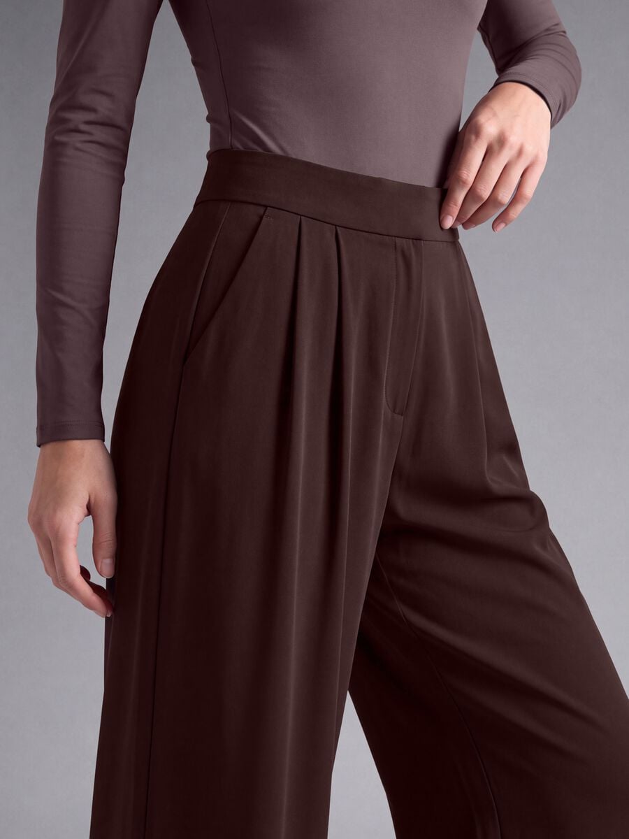 Pantaloni marroni in tessuto elasticizzato wide leg_2