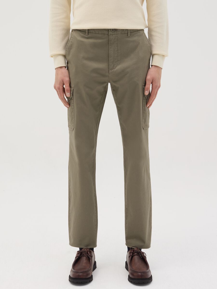 Slim-fit cargo pants in stretch cotton_1
